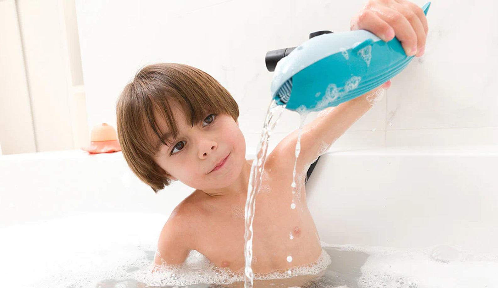 jeux de bain pour la motricité fine